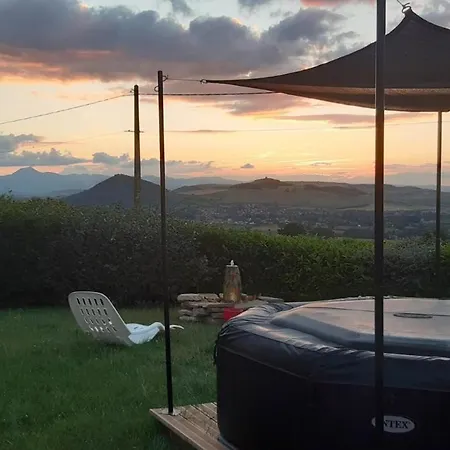 La Clef Des Anges 2 Bed and Breakfast Egliseneuve-pres-Billom